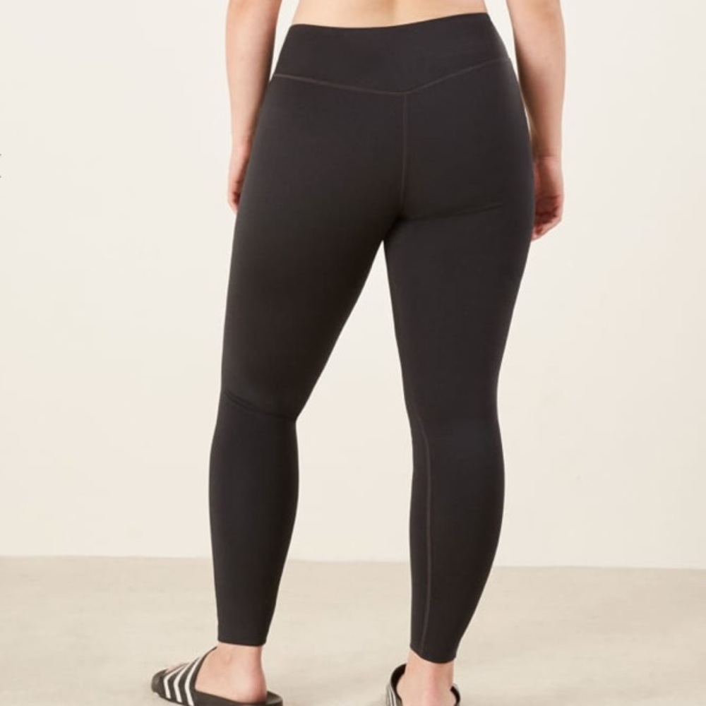 BEST LEGGINGS!